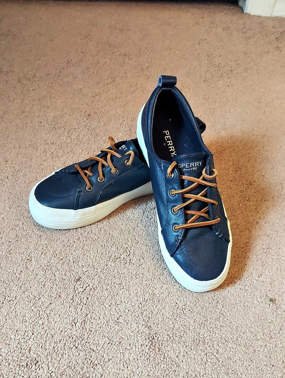 Sperry Crest Vibe Platform Leather Sneaker Blue & White
